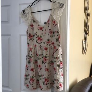 Floral print dress